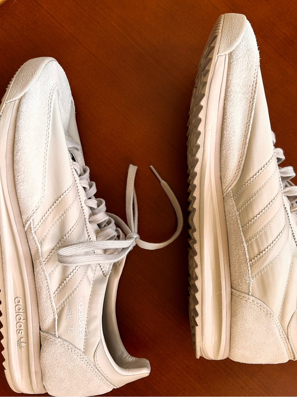 Adidas SL 72
